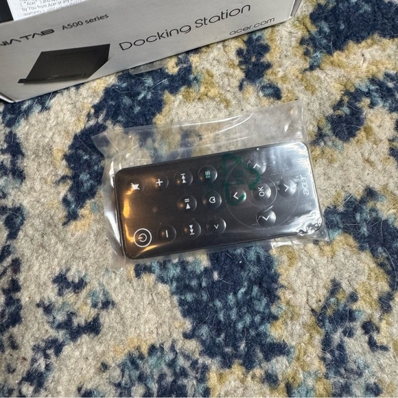 Acer ADT002 Iconia Tab A500 Series Docking Station w/ Remote ADT-002 Open Box - Picture 5 of 7